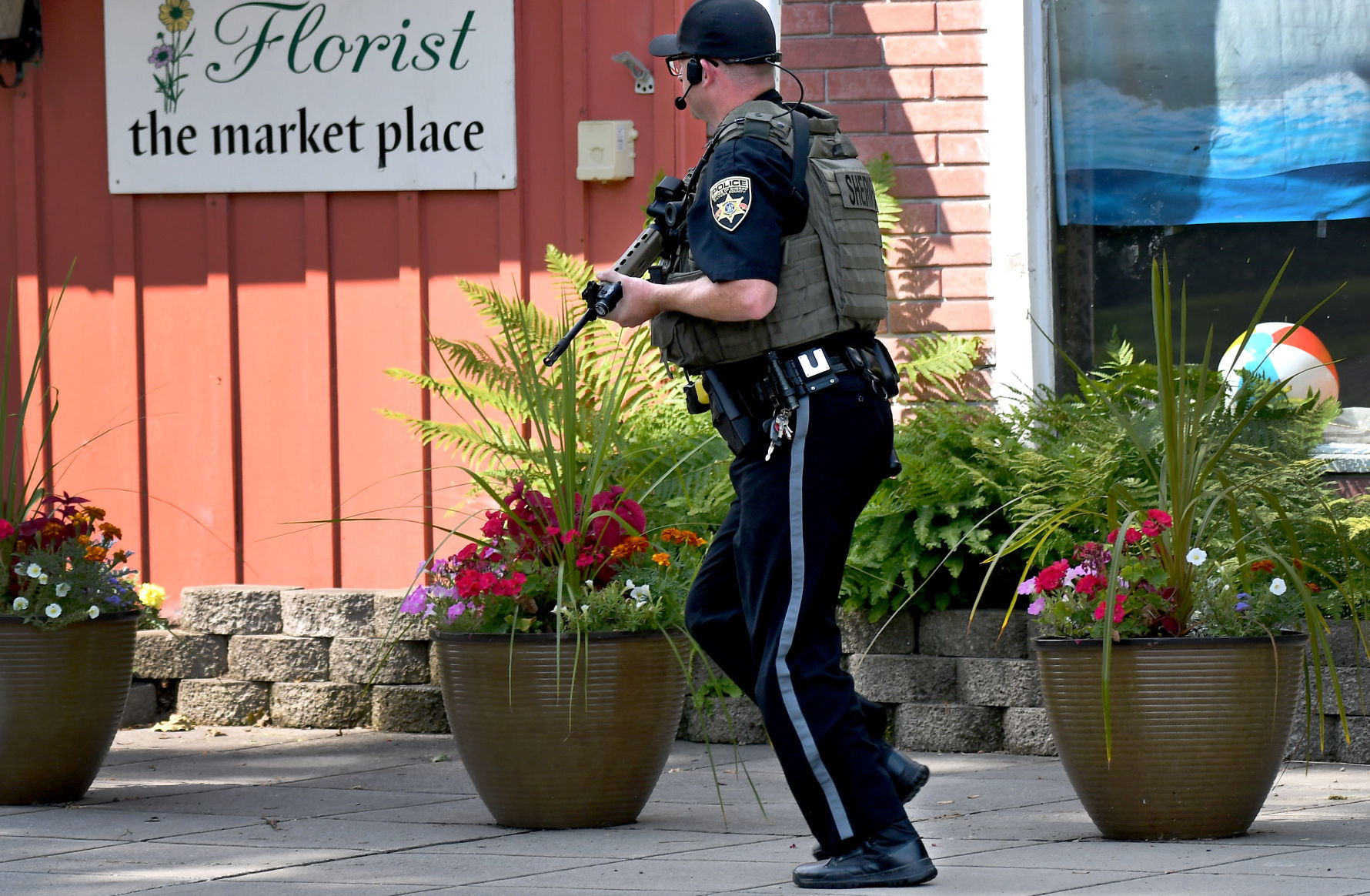 Robbery Suspect 7.JPG